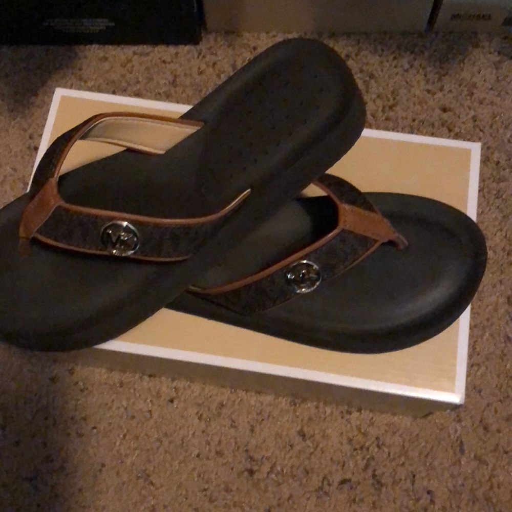 MK sandals